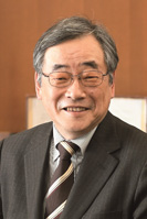 山㟢 哲哉